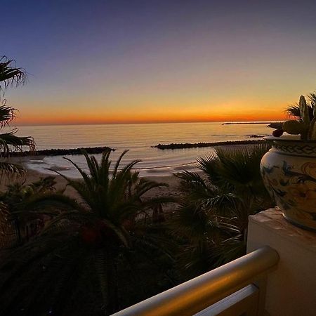 Hotel Sul Mare Al Gabbiano Scoglitti Exterior photo