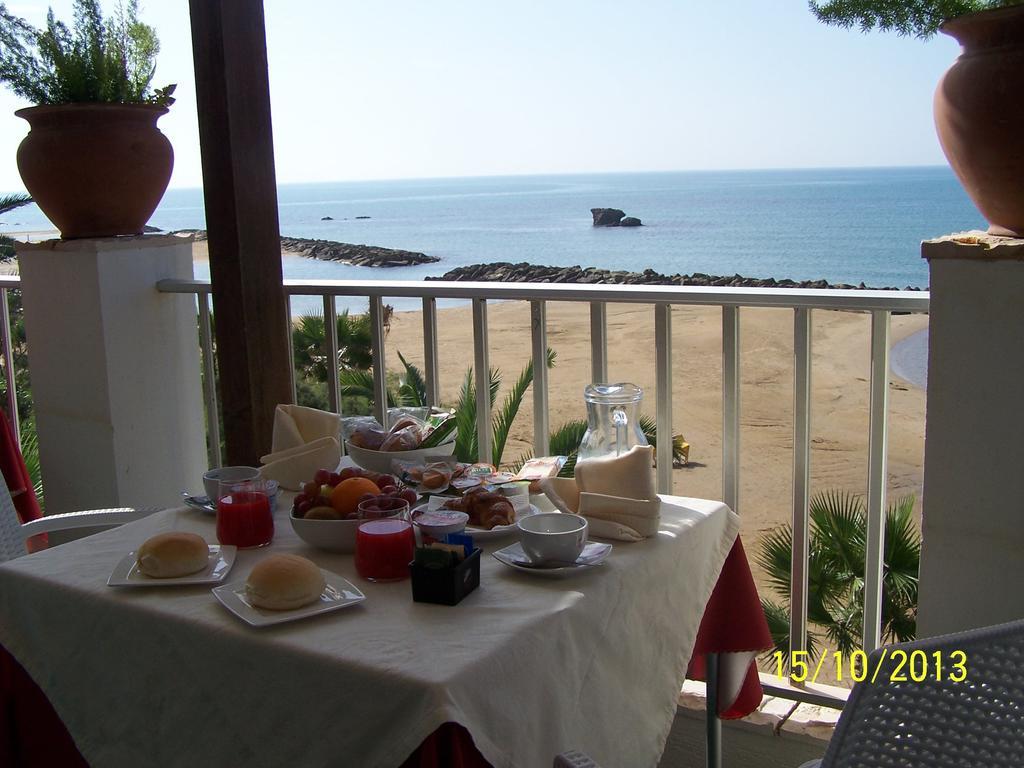 Hotel Sul Mare Al Gabbiano Scoglitti Exterior photo