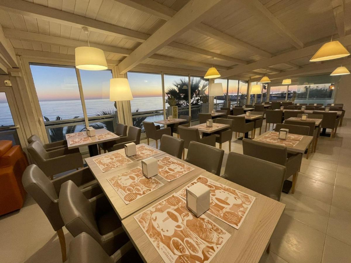 Hotel Sul Mare Al Gabbiano Scoglitti Exterior photo