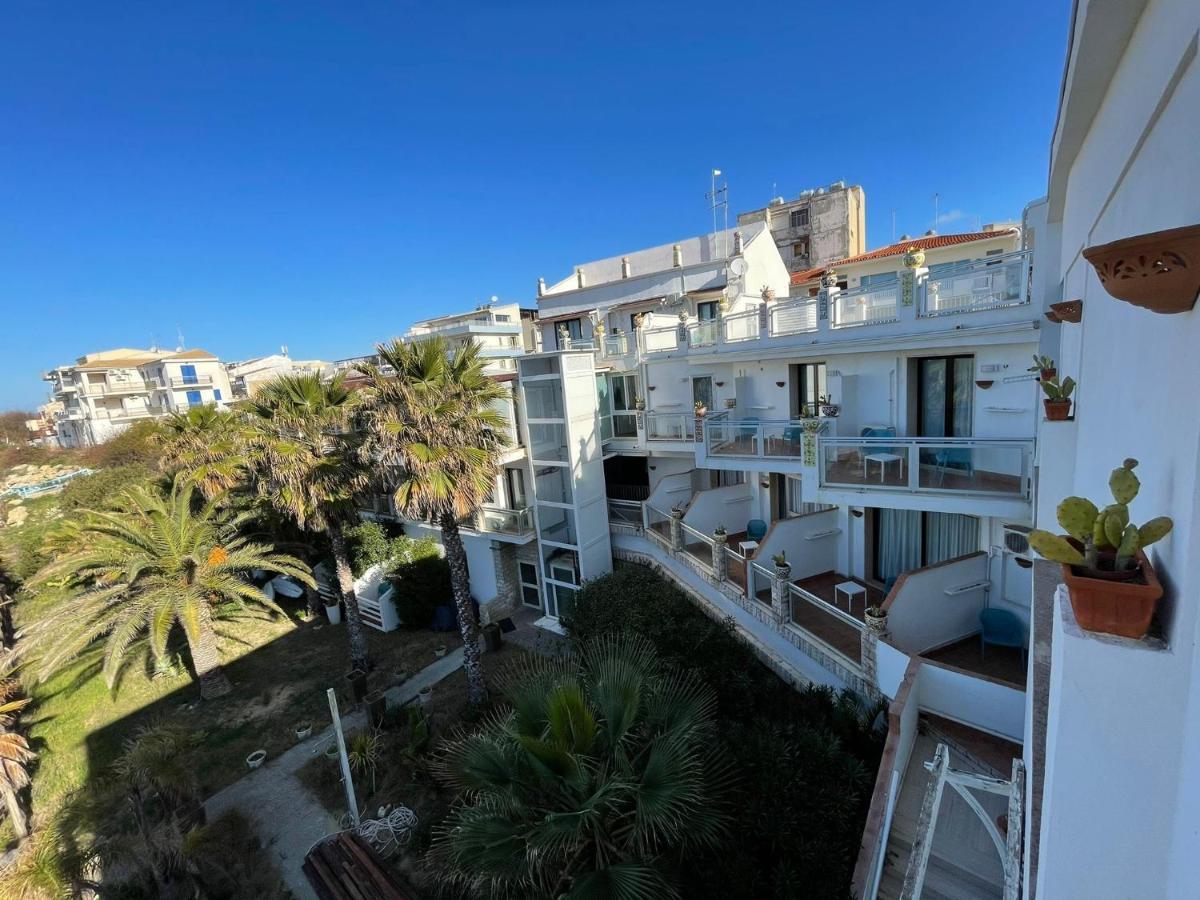 Hotel Sul Mare Al Gabbiano Scoglitti Exterior photo