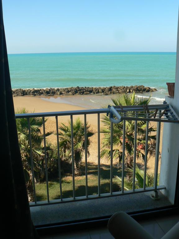Hotel Sul Mare Al Gabbiano Scoglitti Exterior photo