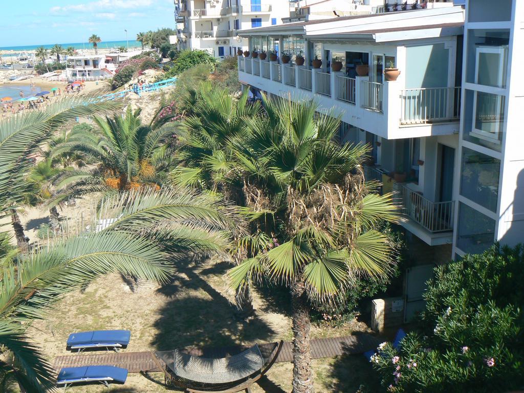 Hotel Sul Mare Al Gabbiano Scoglitti Exterior photo