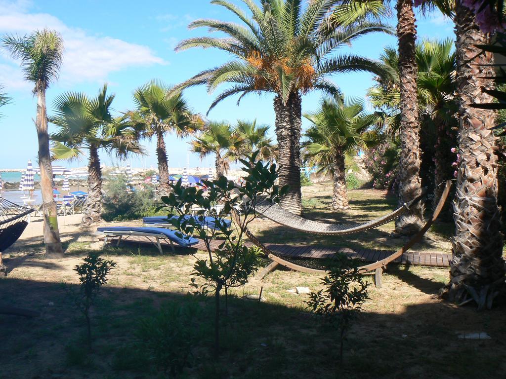 Hotel Sul Mare Al Gabbiano Scoglitti Exterior photo