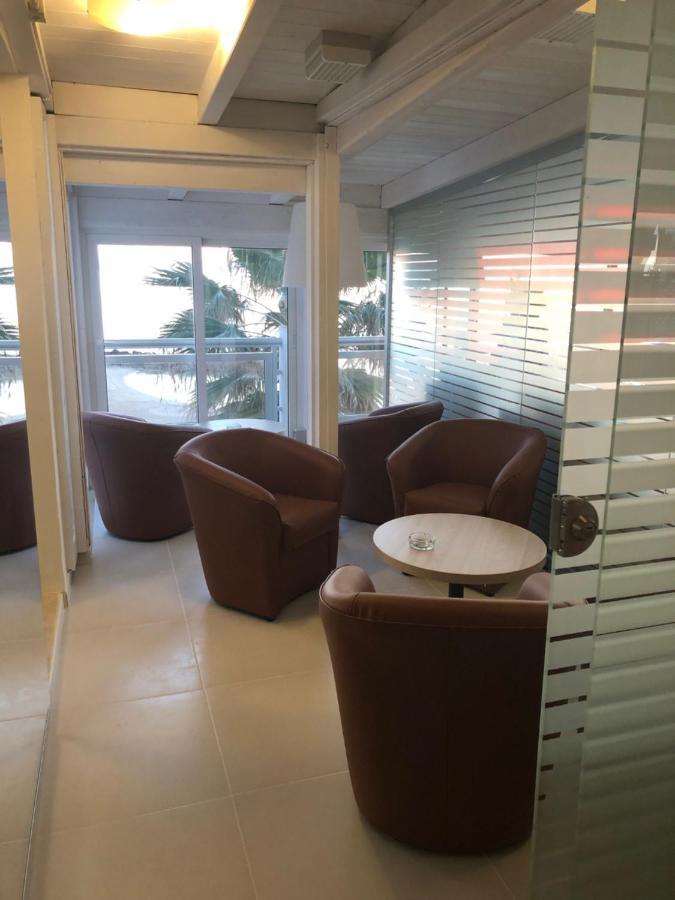 Hotel Sul Mare Al Gabbiano Scoglitti Exterior photo